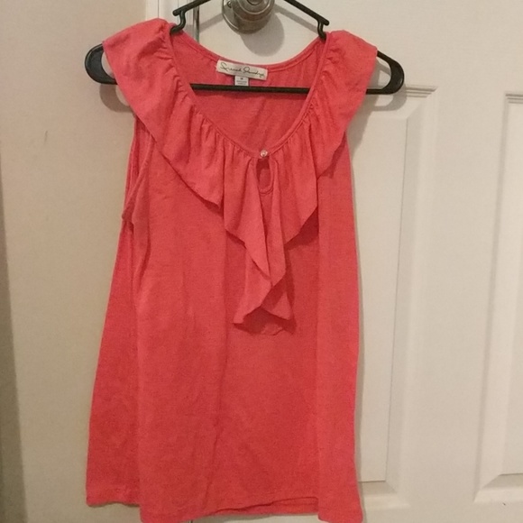 French Laundry Tops - Sleeveless blouse